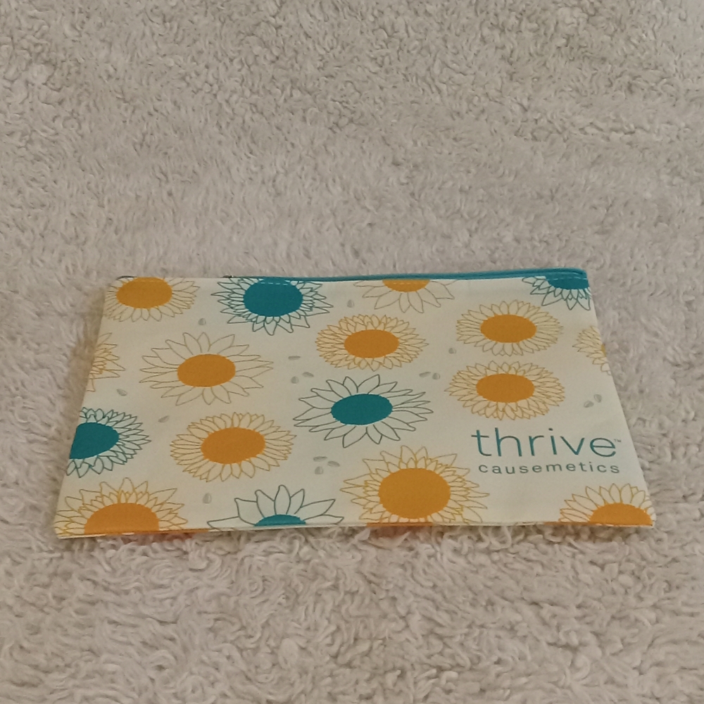 Sunflower Print Pouch - Picture 2 of 10